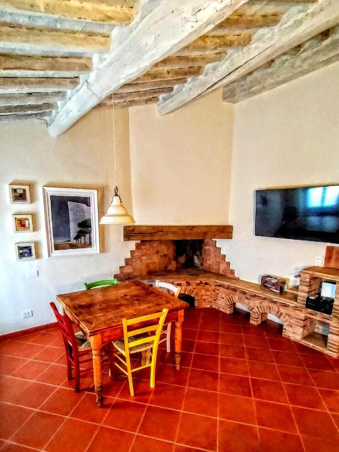 Castelfalfi Art Apartment Екстериор снимка